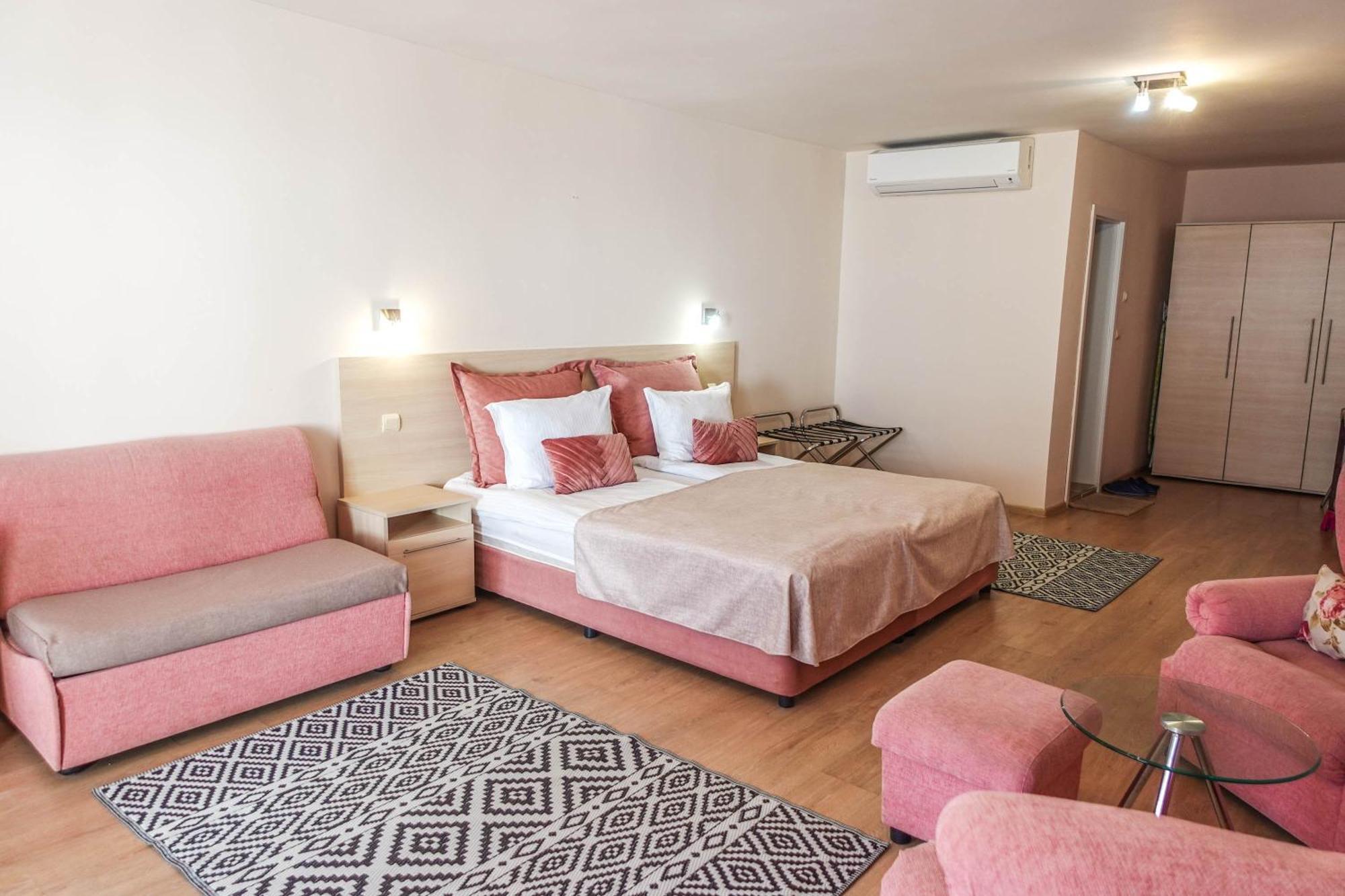 Hotel Acropolis Varna Exteriör bild